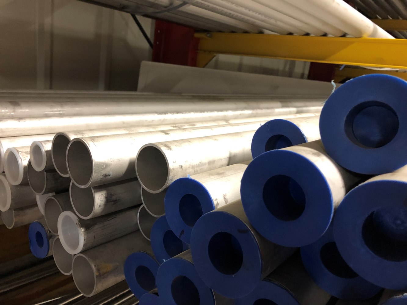 Legus Rör Heildregin rör og Glussarör 304 og 316 | Metal